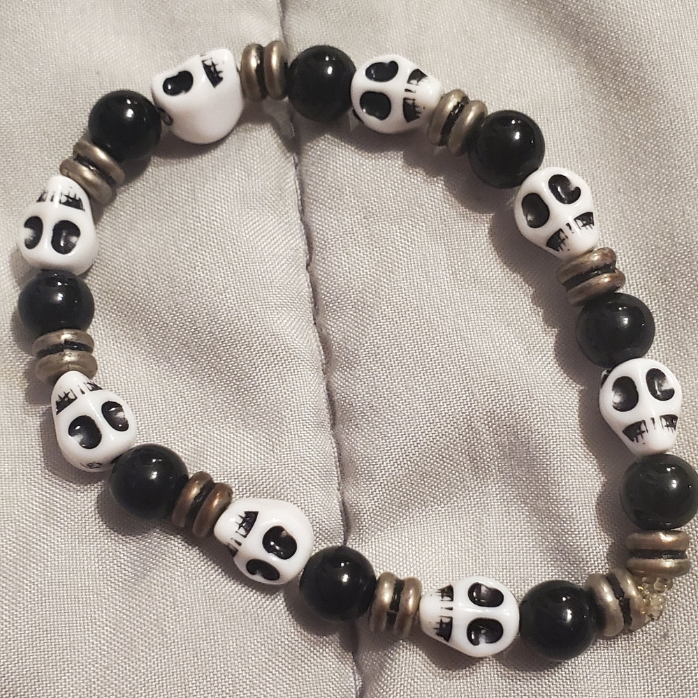 Handcrafted skull bracelet